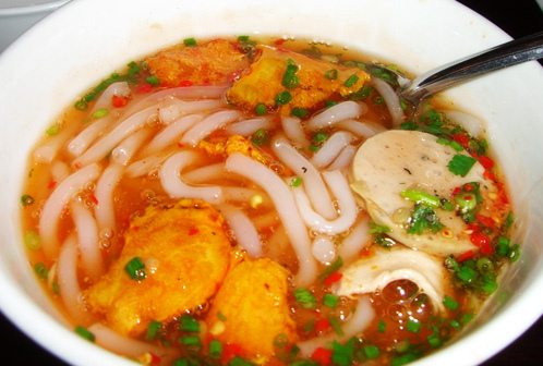 du-lich-da-lat-banh-canh-ghe-cha