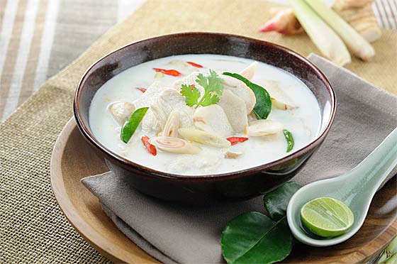 soupe-thai-tom-kha-kai
